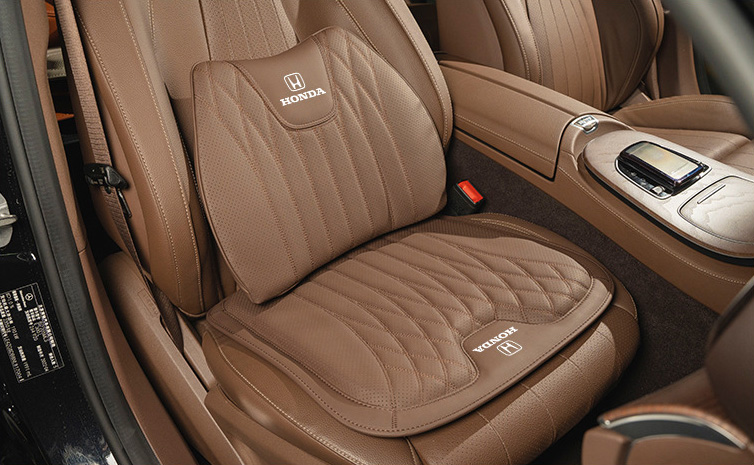 boc ghe lai o to.jpg