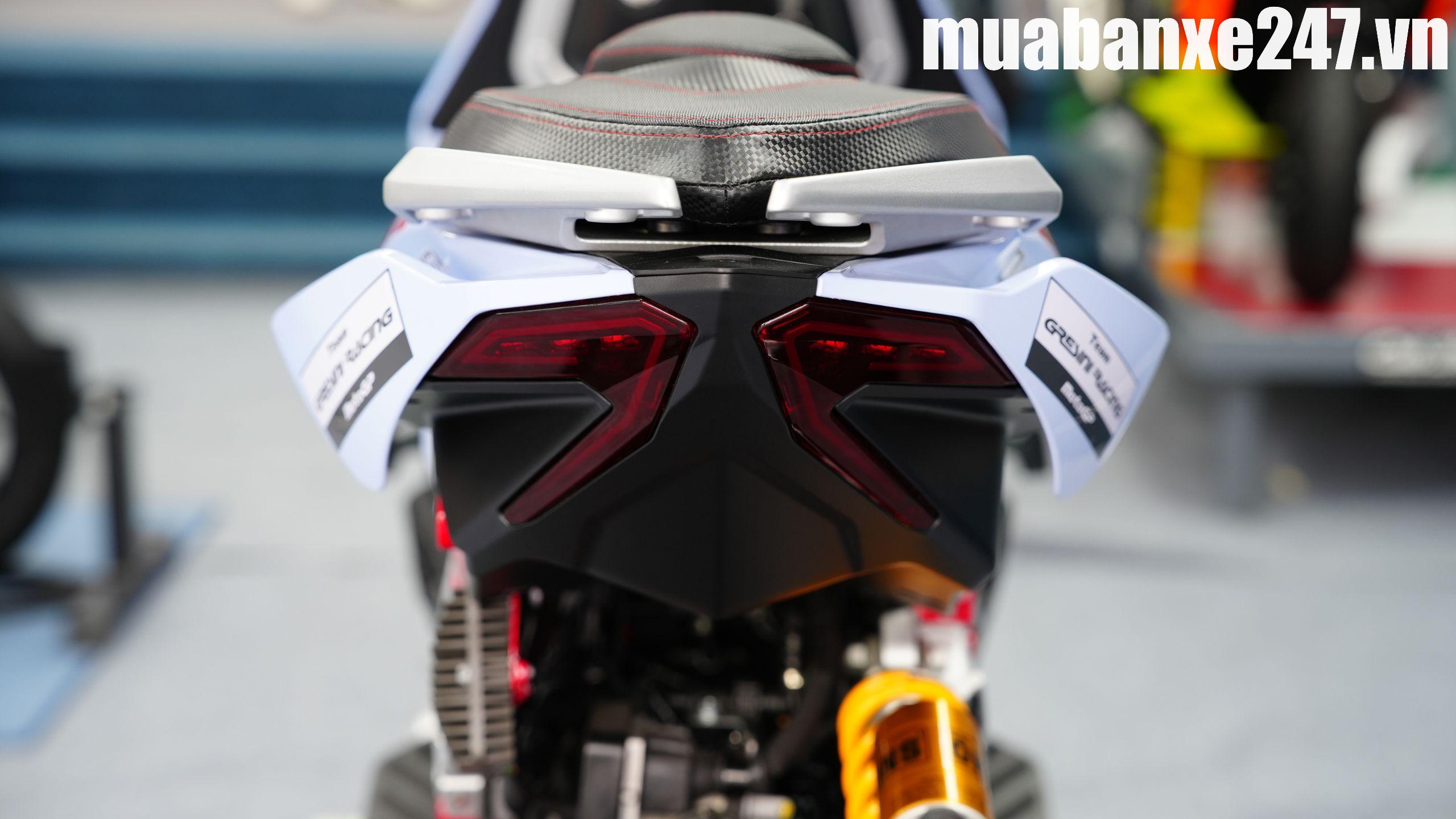 Italjet Dragster 300 Gresini (10).jpg