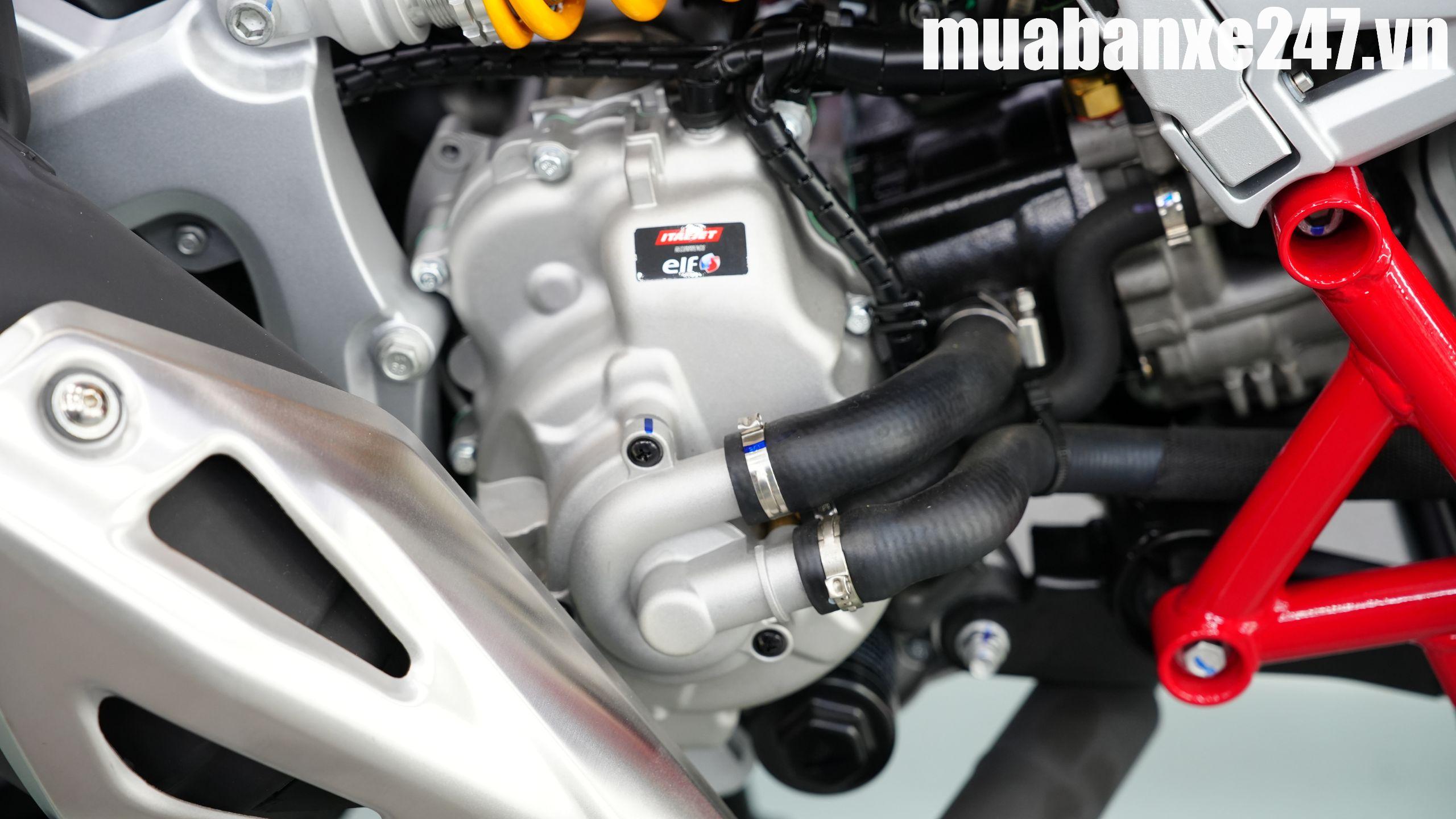 Italjet Dragster 300 Gresini (15).jpg