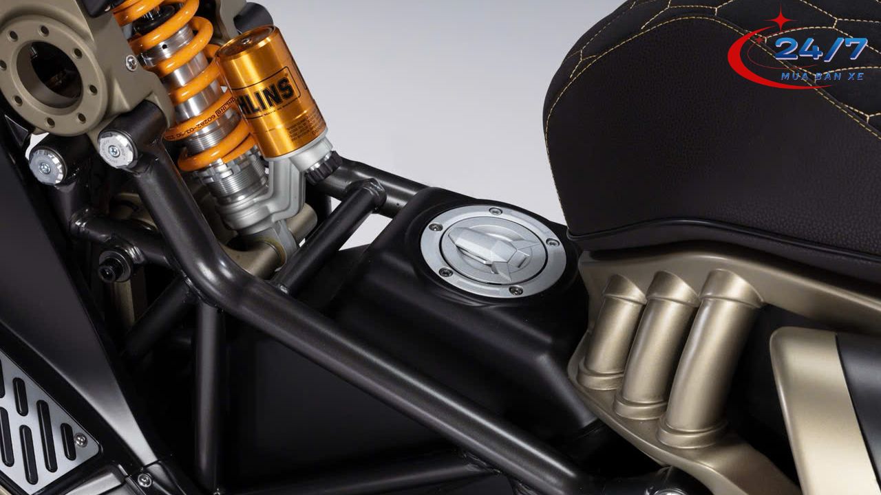 italjet-roadster-400-limited-777-chiec (8).jpg