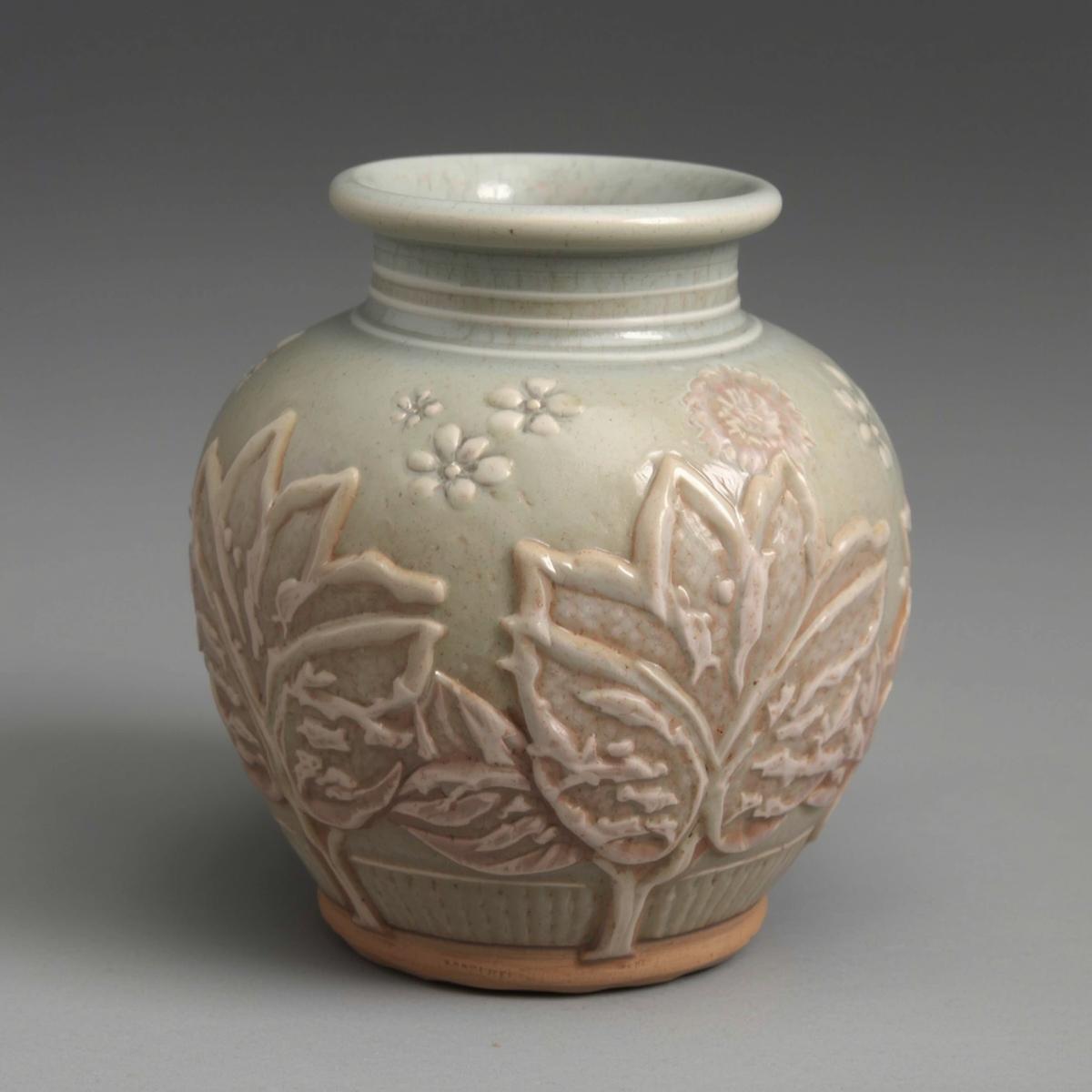 Lọ gốm handmade mini làm quà tặng thủ công họa tiết hoa sen (2).jpg
